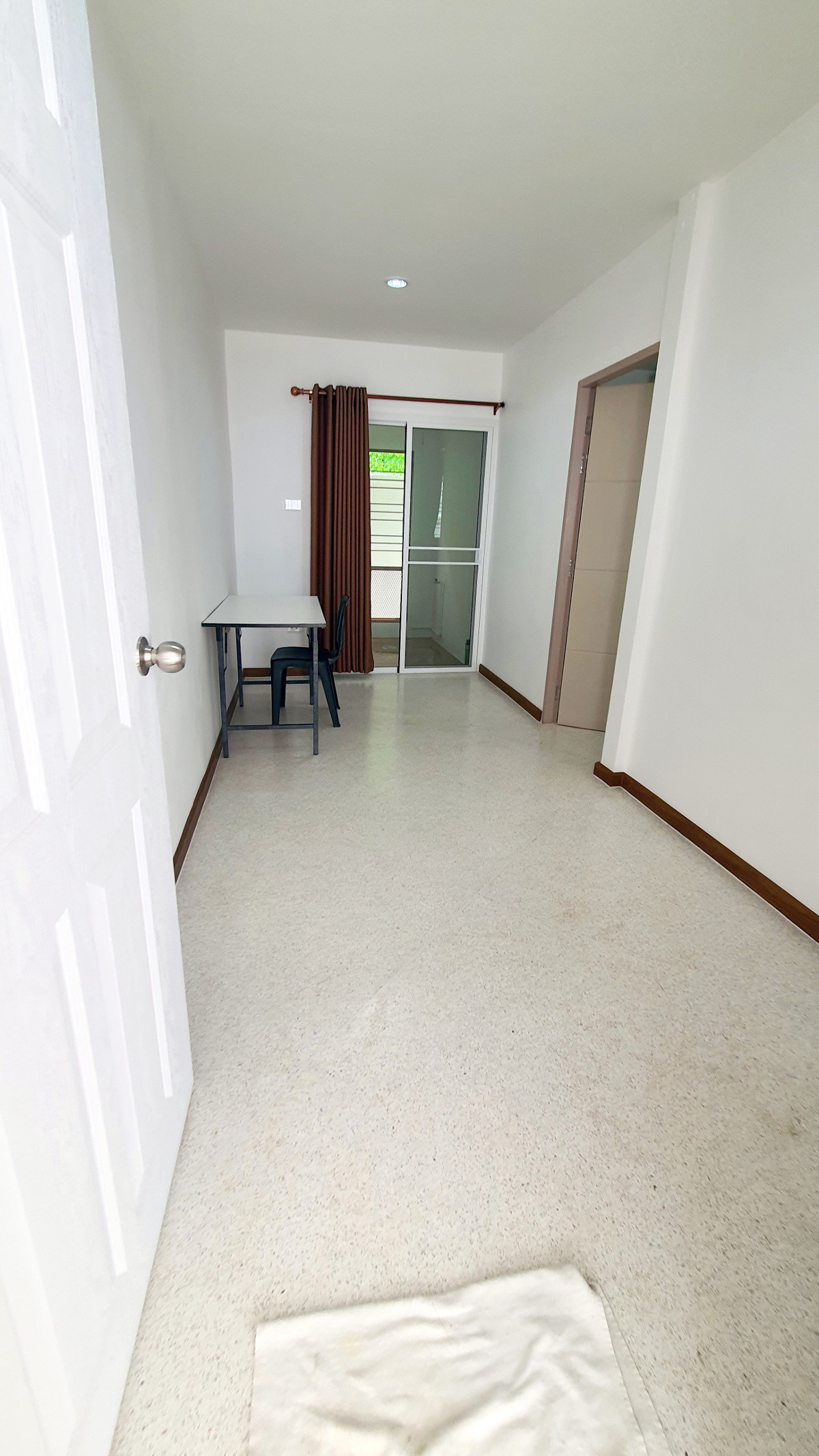 Condo — photo 2