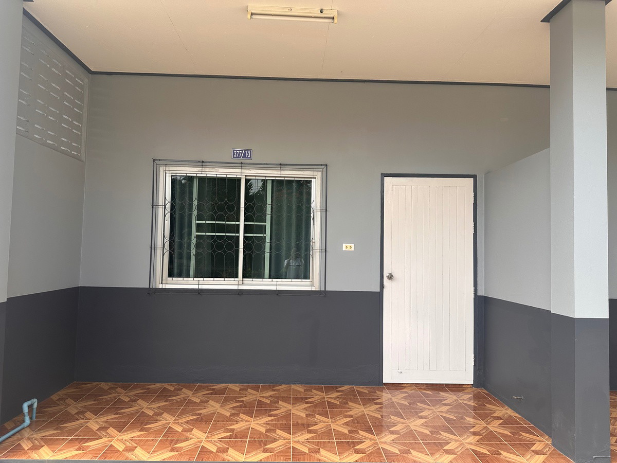 Condo — photo 3