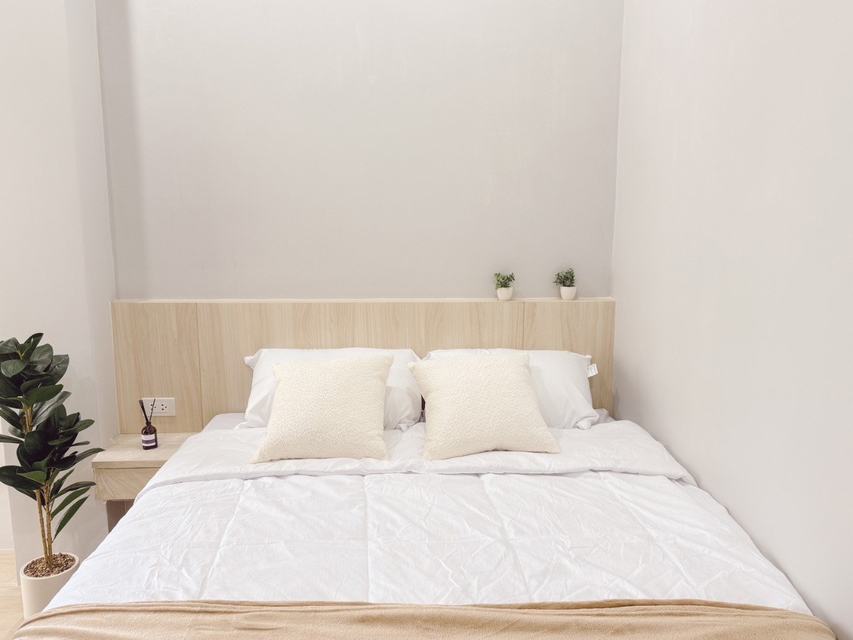 Condo — photo 2