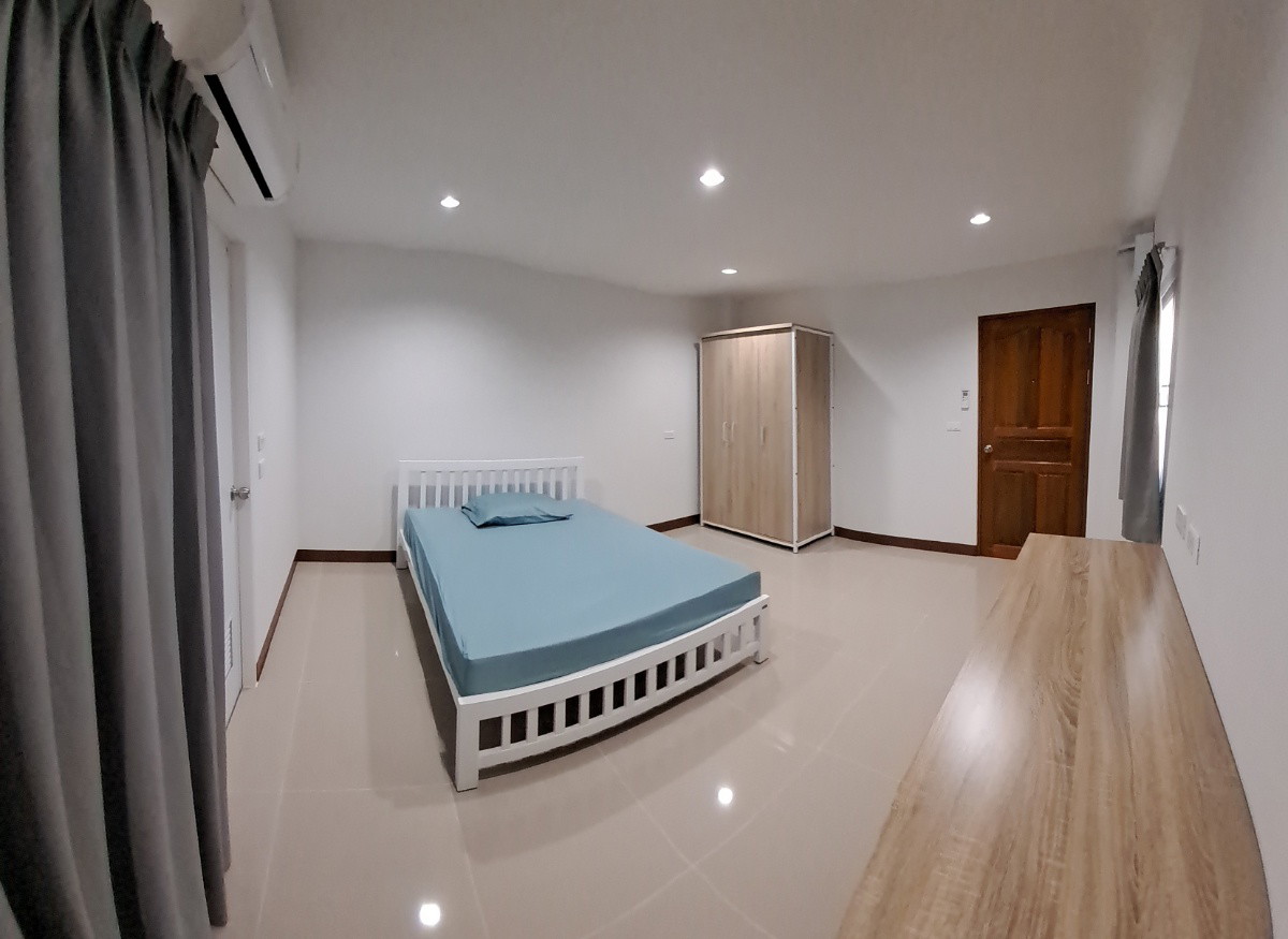 Condo · Mueang Nonthaburi — photo 4