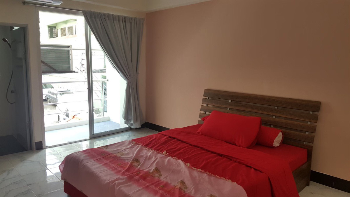Condo · Huai Khwang, bangkok