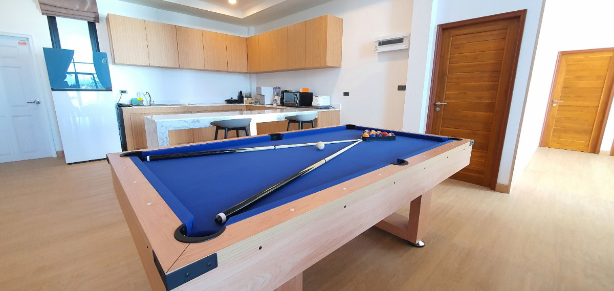 Condo — photo 3