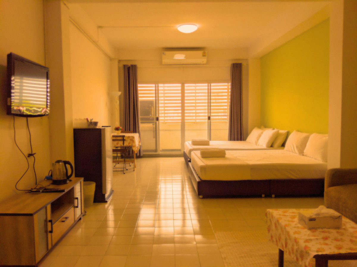 Condo · Bang Phli — photo 1