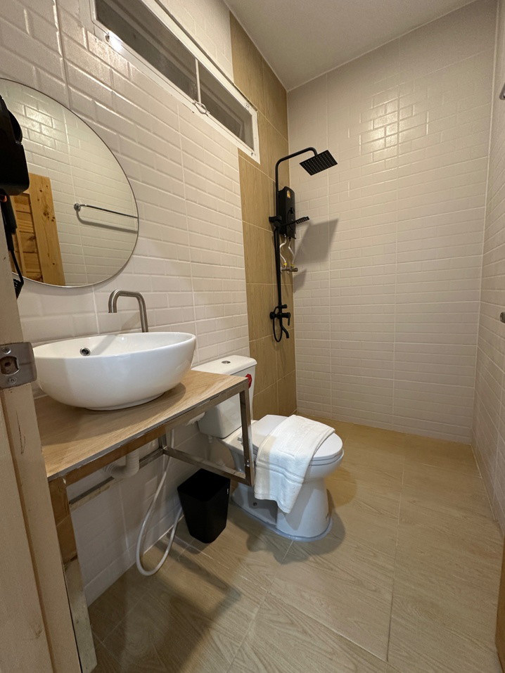 Condo — photo 5