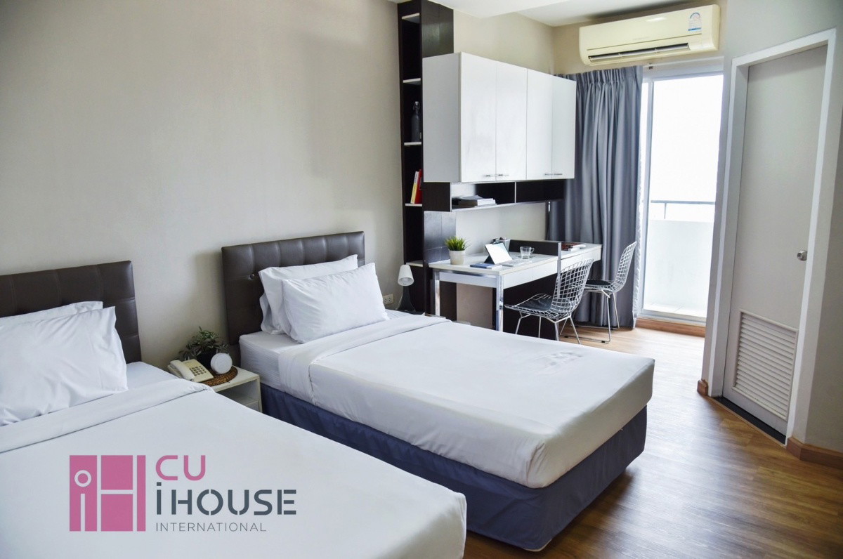 Condo · Pathum Wan, bangkok — photo 1