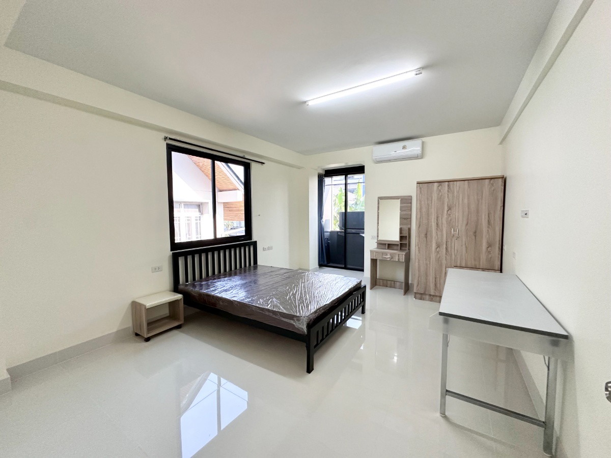 Condo · bangkok — photo 2