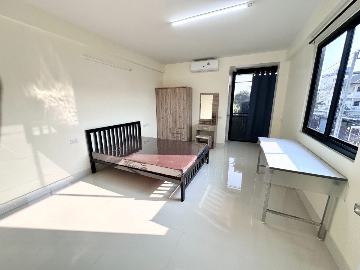Condo · bangkok — photo 3