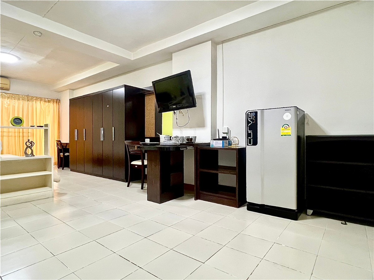 Condo — photo 4