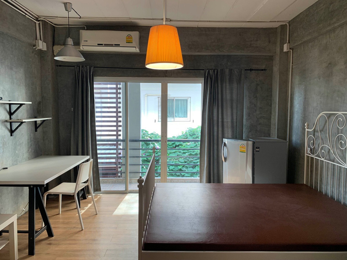 Condo · Mueang Chon Buri, chon_buri — photo 4