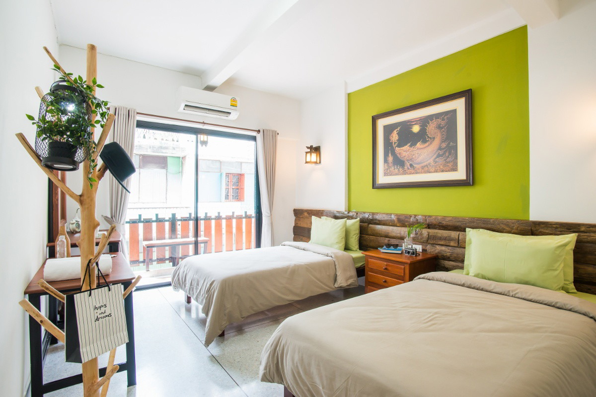 Condo · Pathum Wan, bangkok — photo 2