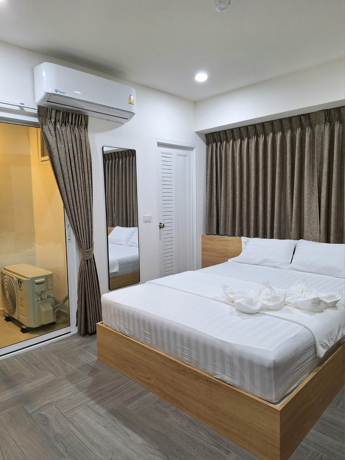Condo · Nong Khaem, bangkok — photo 2