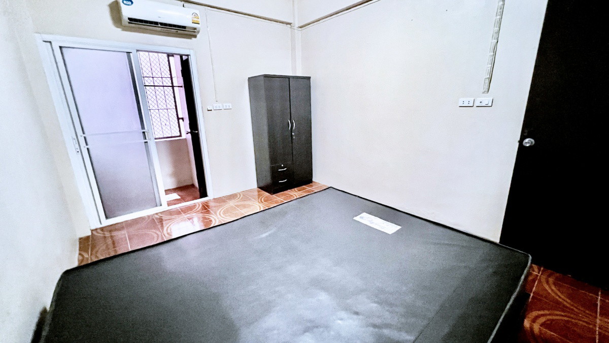 Condo — photo 5