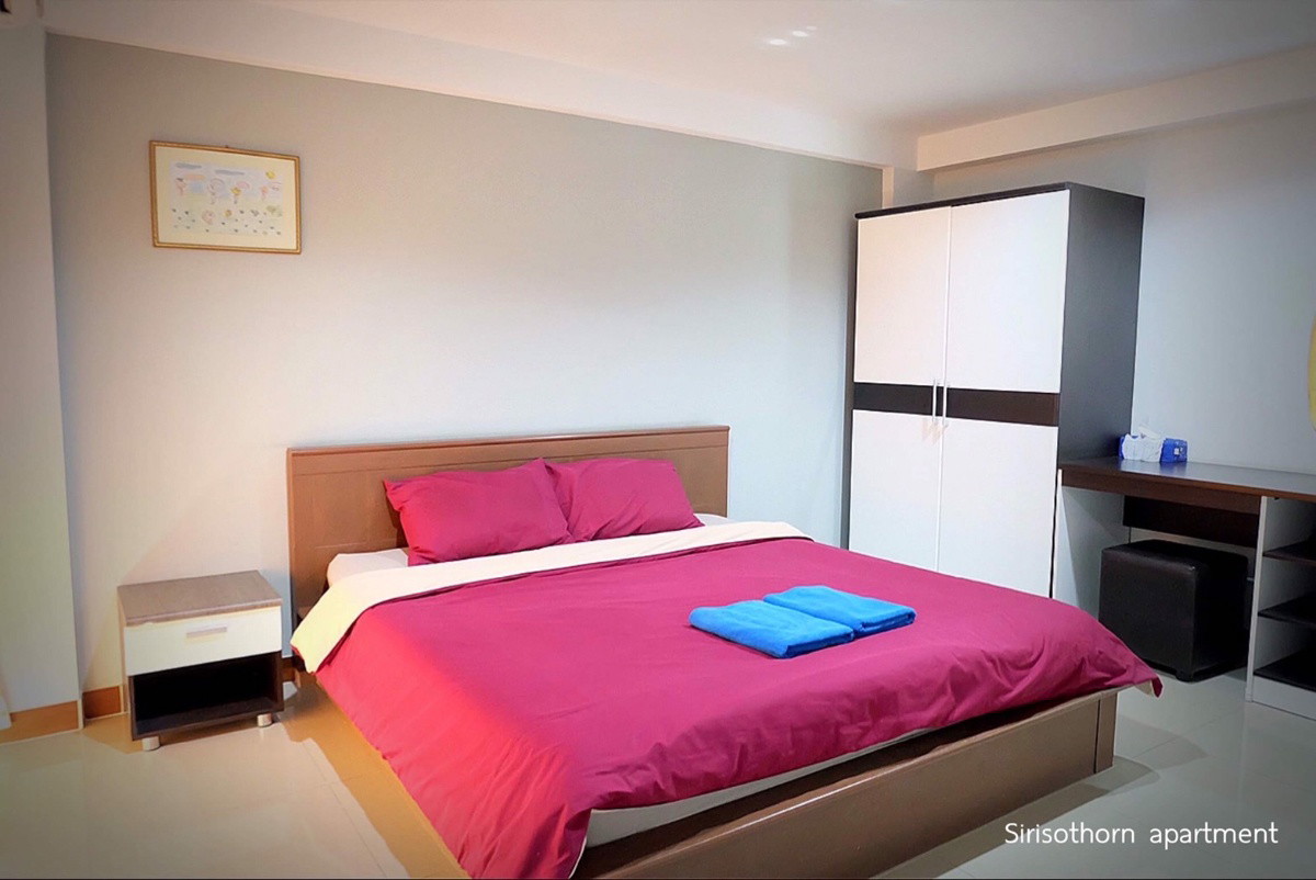 Condo — photo 1