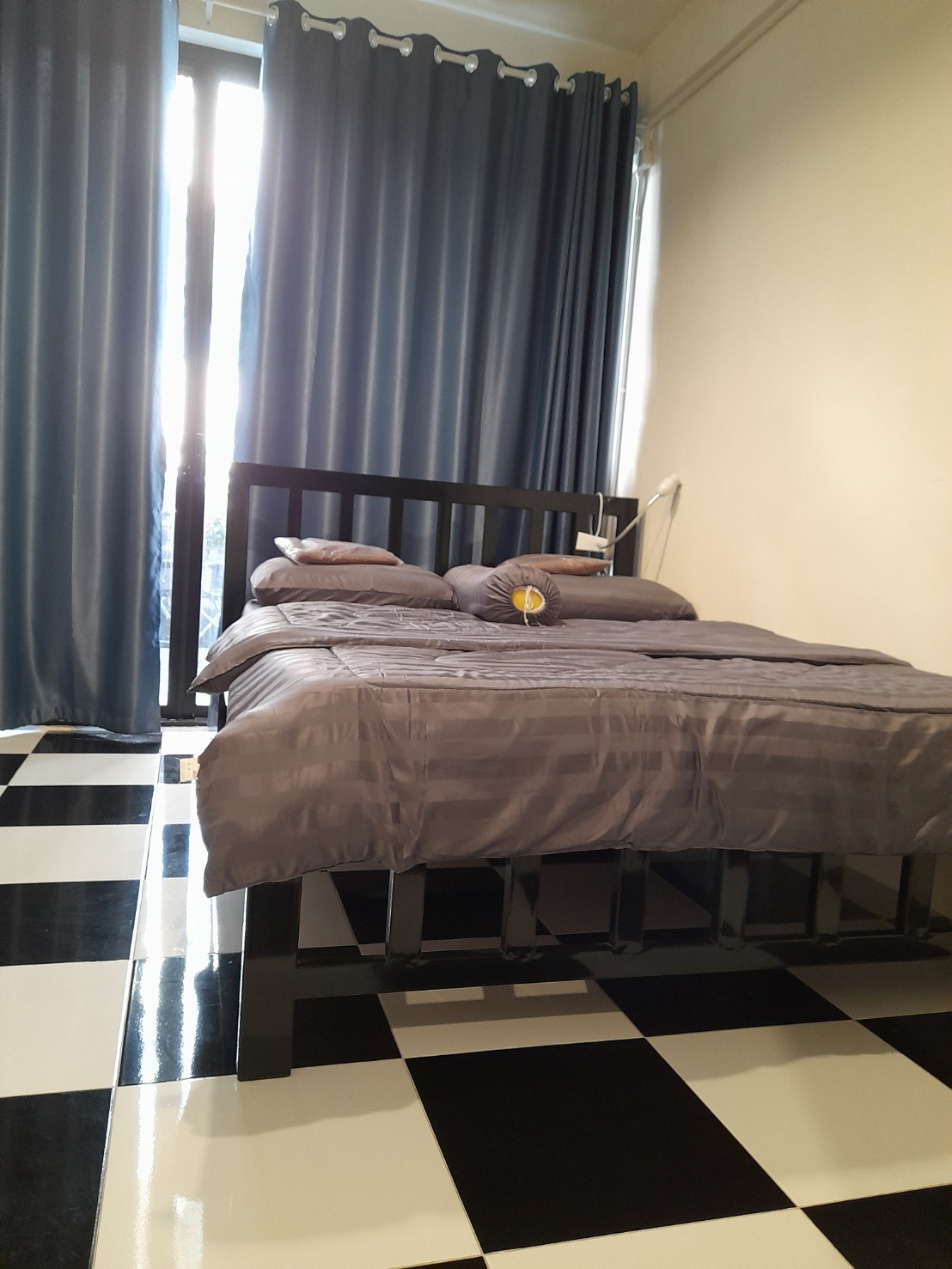 Noir Cafe & Hostel Chinatown BKK — photo 1