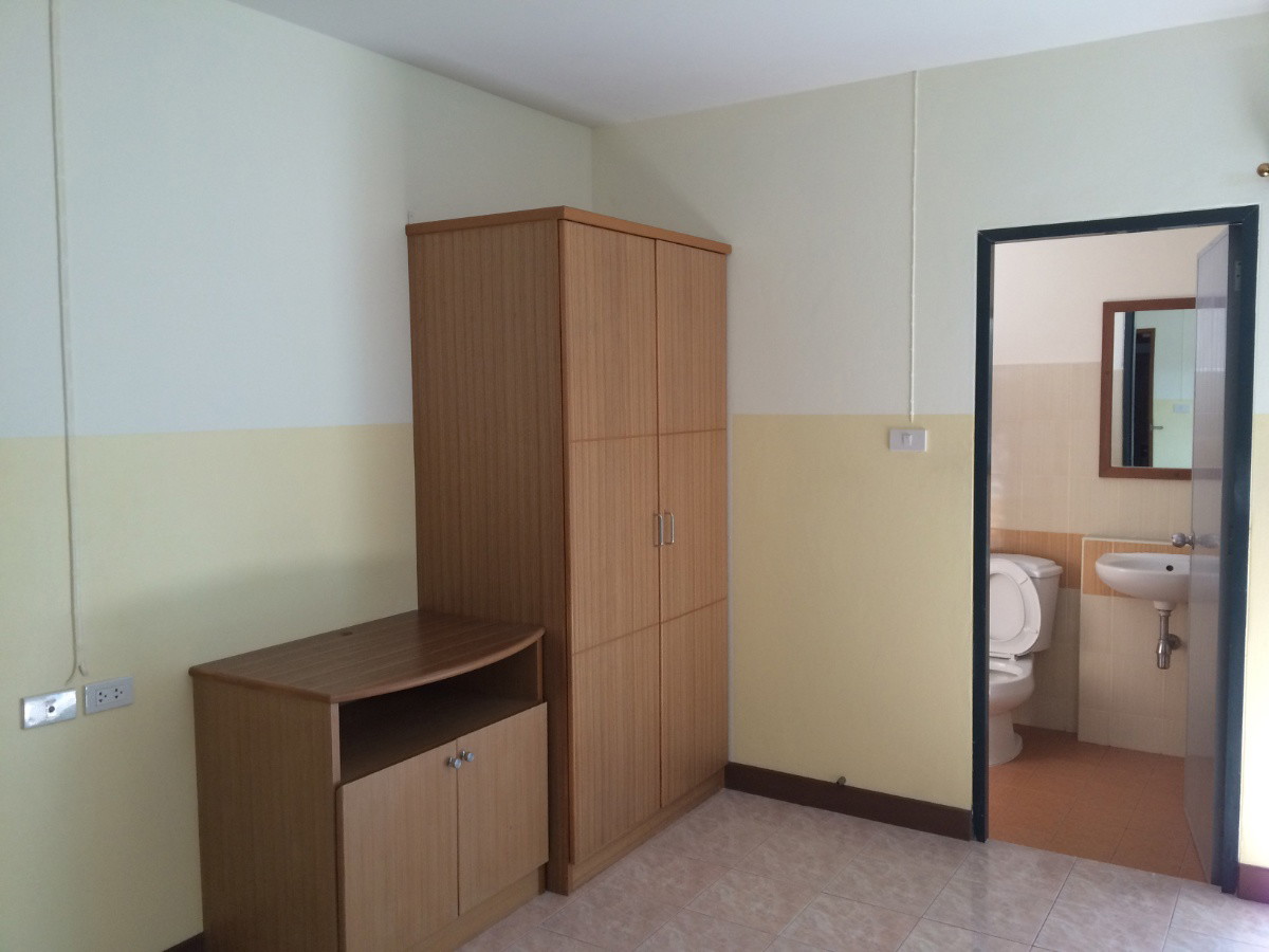 Condo · Mueang Chon Buri, chon_buri — photo 5