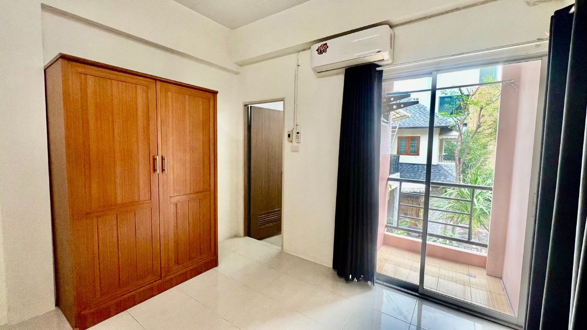 Condo · Huai Khwang, bangkok — photo 3