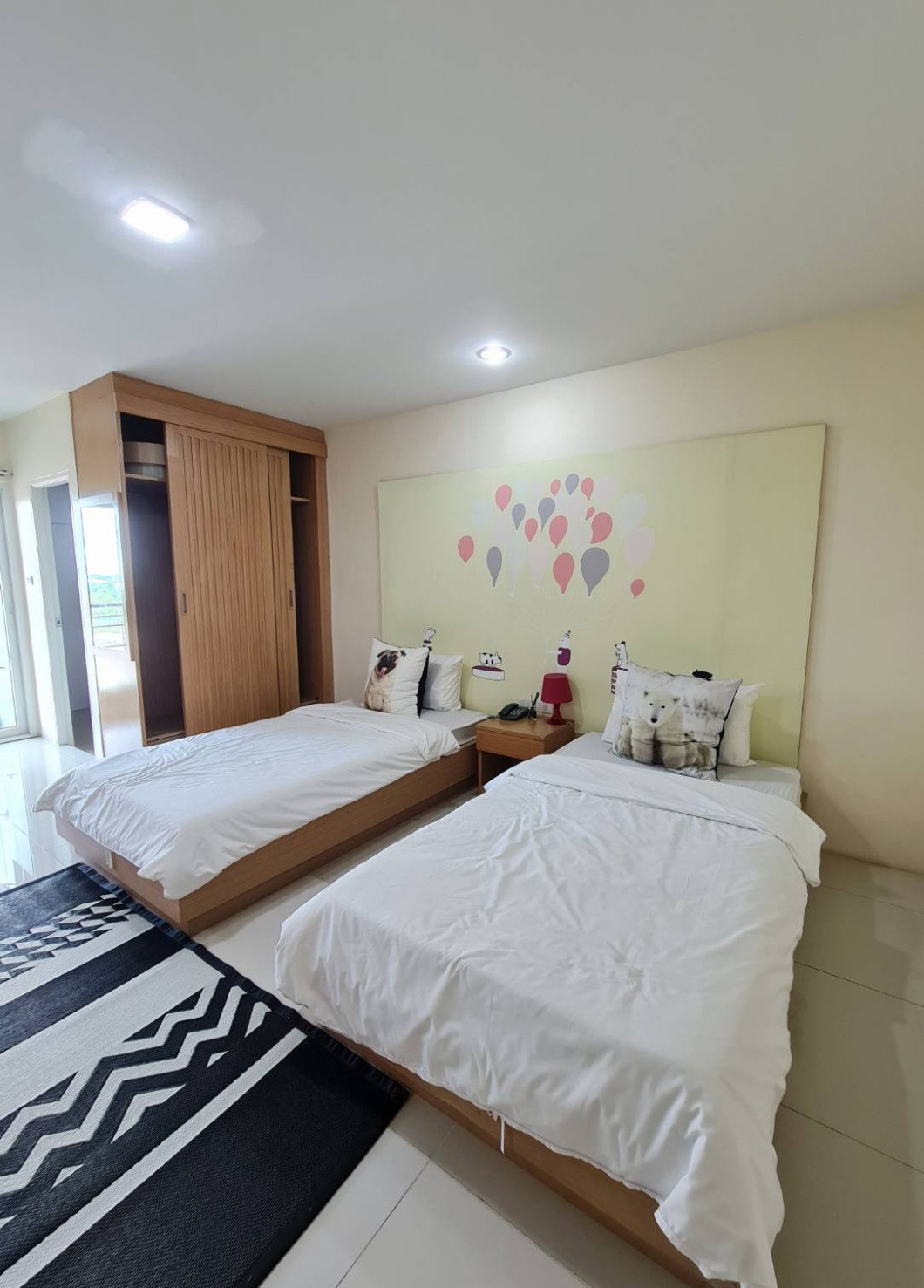 Condo — photo 5