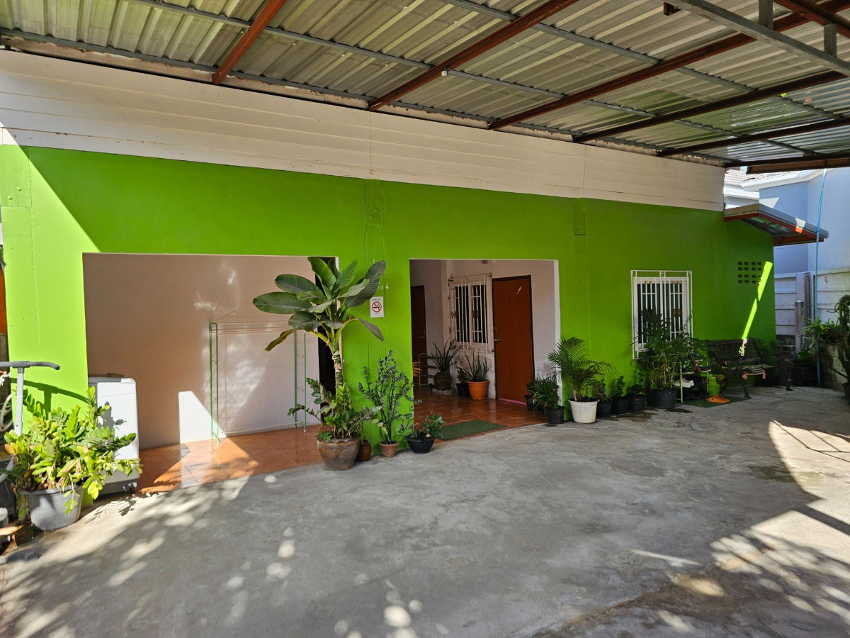 Condo — photo 5