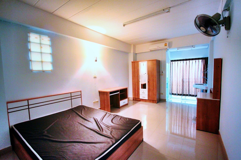 Condo — photo 4