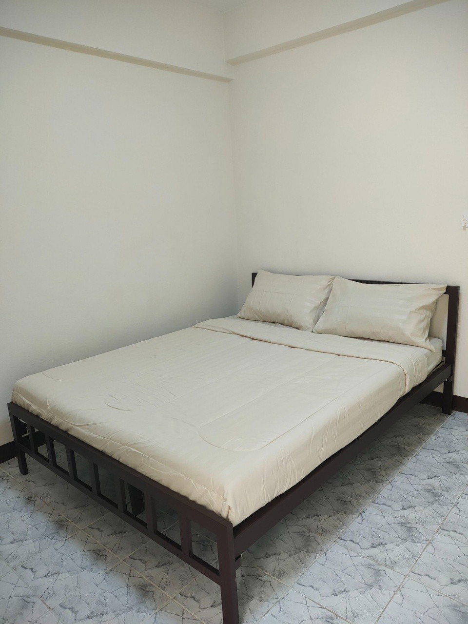 J57 Apartment — photo 2