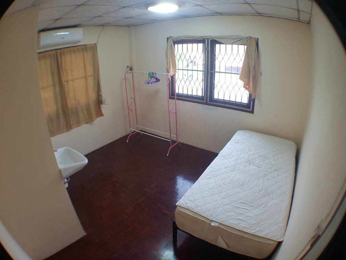 Condo · Bang Bua Thong — photo 1
