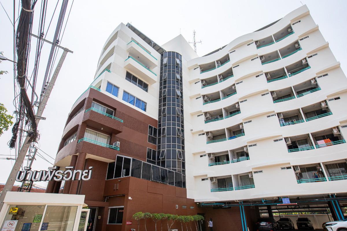 Condo · Huai Khwang, bangkok — photo 3