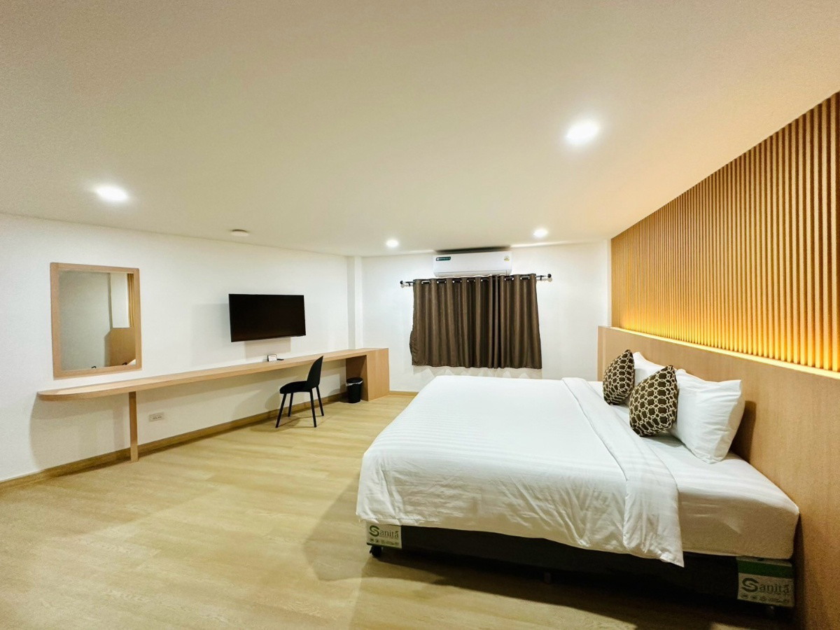 Condo · bangkok — photo 2