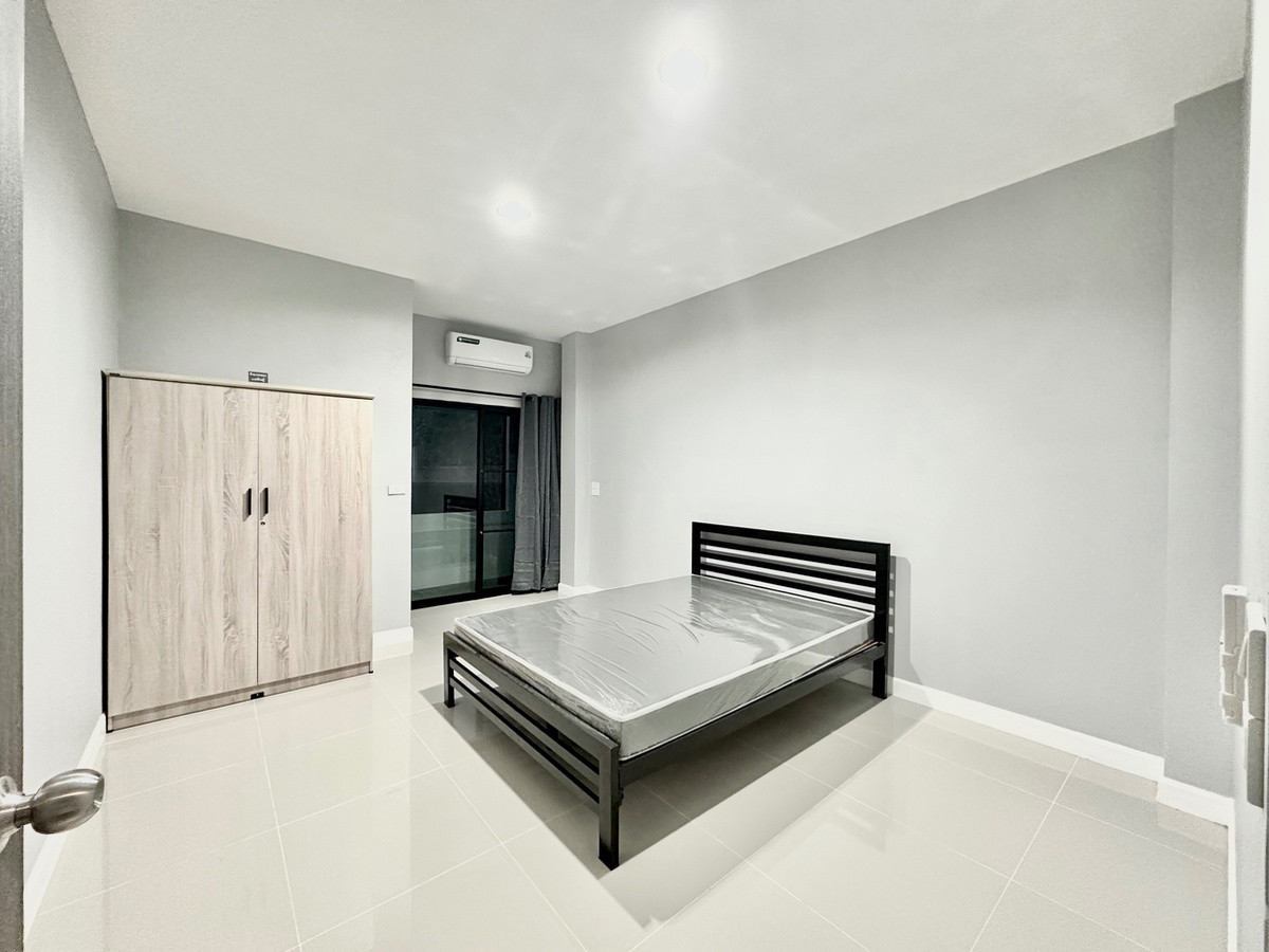 The DAY Apartment — photo 2