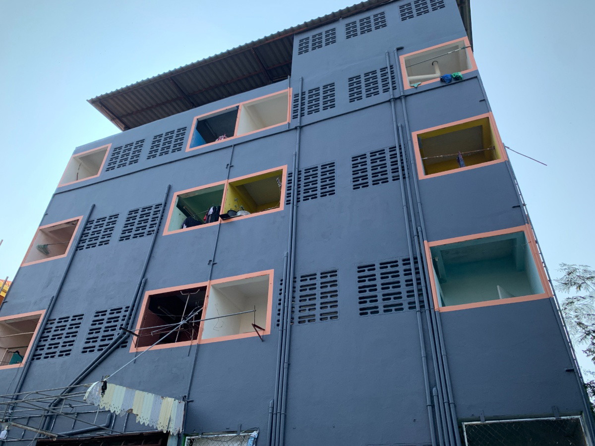 Condo · Mueang Samut Prakan — photo 1