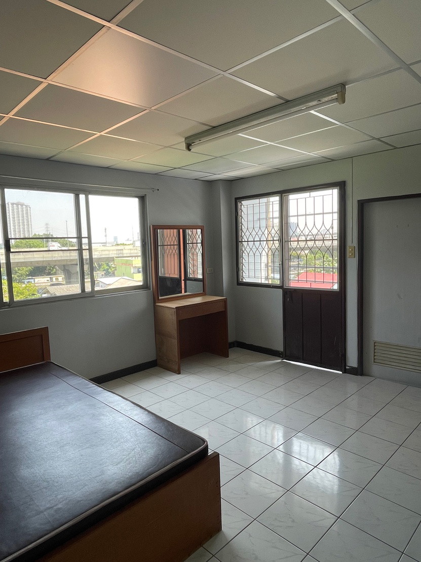 Condo · Bang Sue, bangkok — photo 1
