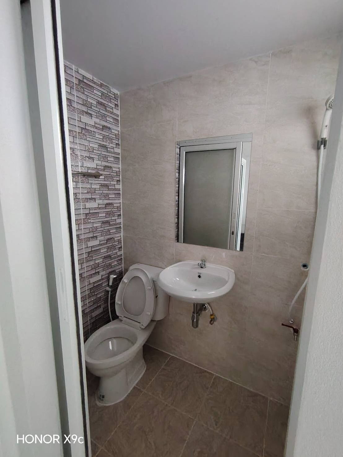26 @ home — photo 4