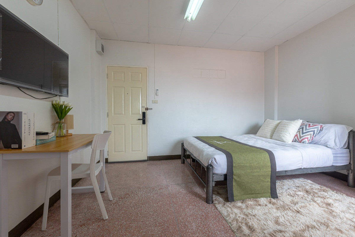 Condo — photo 4