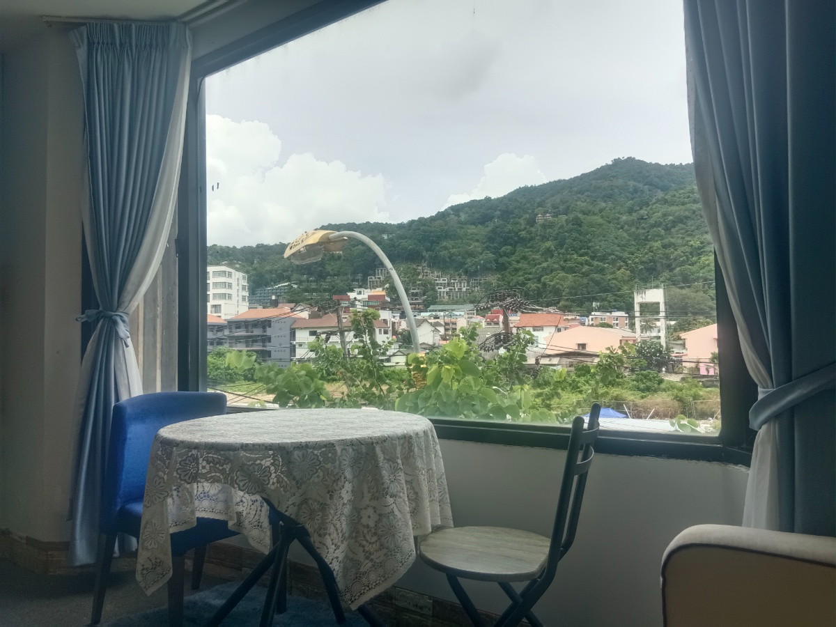 Raha grand hotel patong