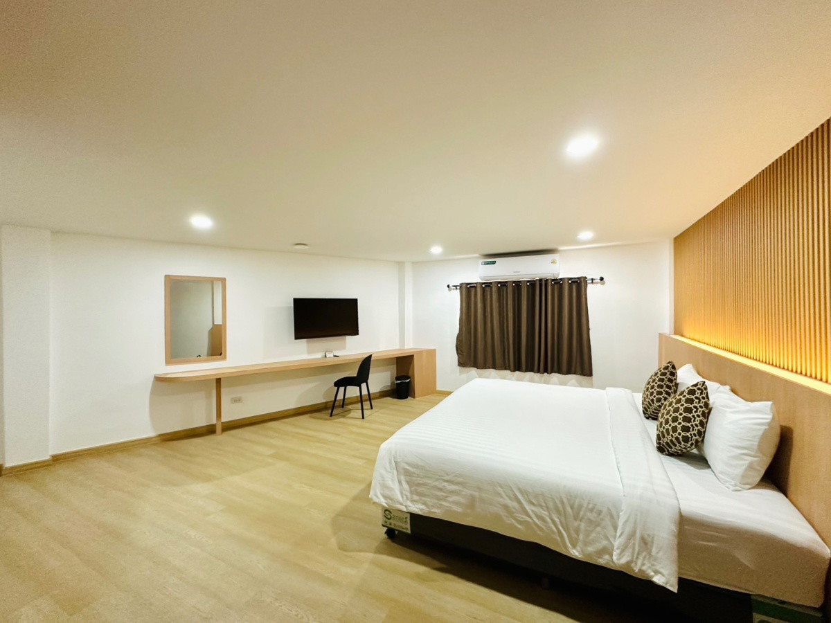 Condo · bangkok — photo 3