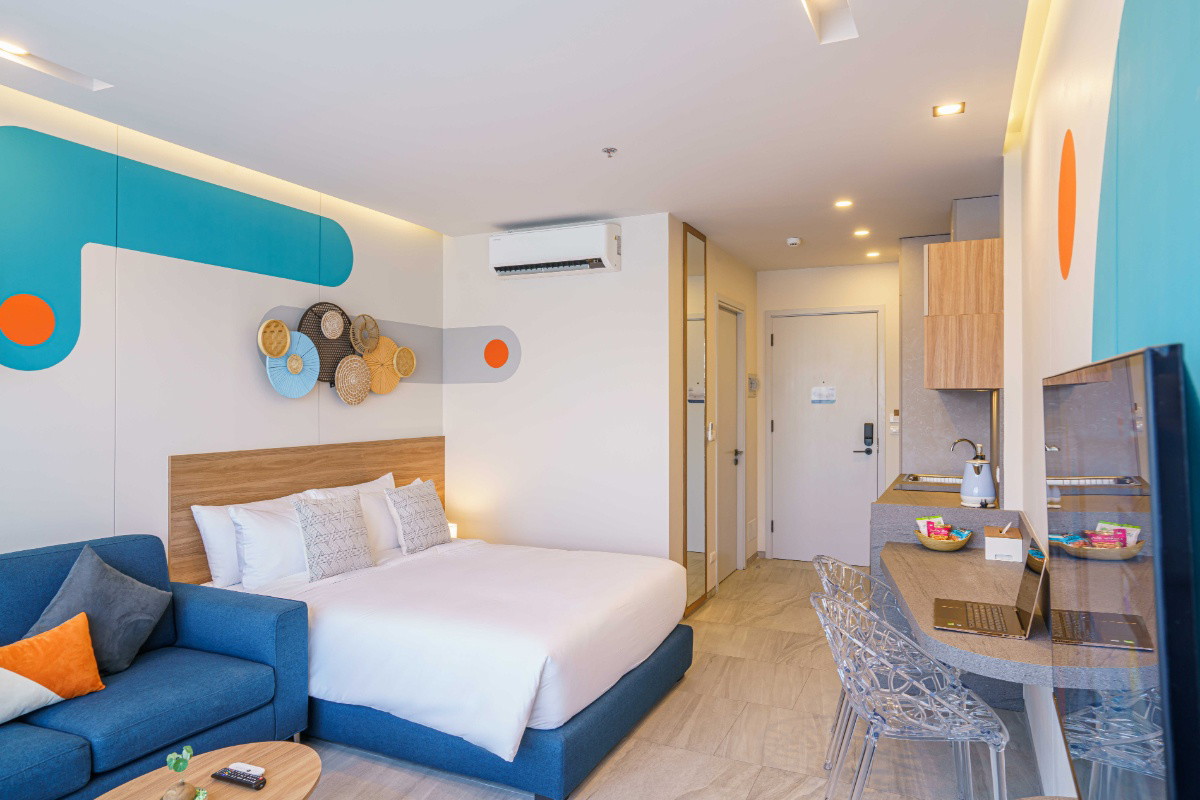 Condo · Mueang Phuket, phuket — photo 2