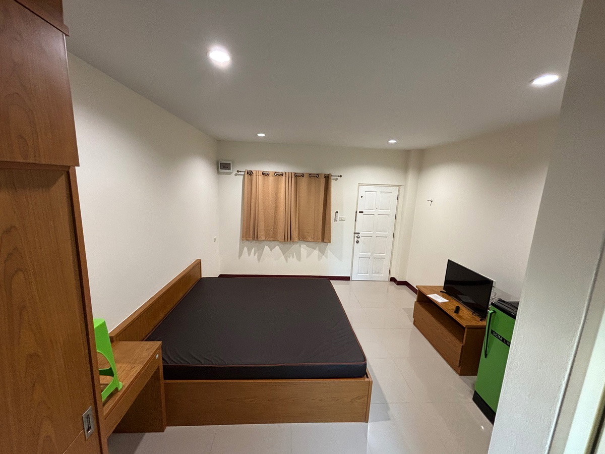 Condo — photo 2