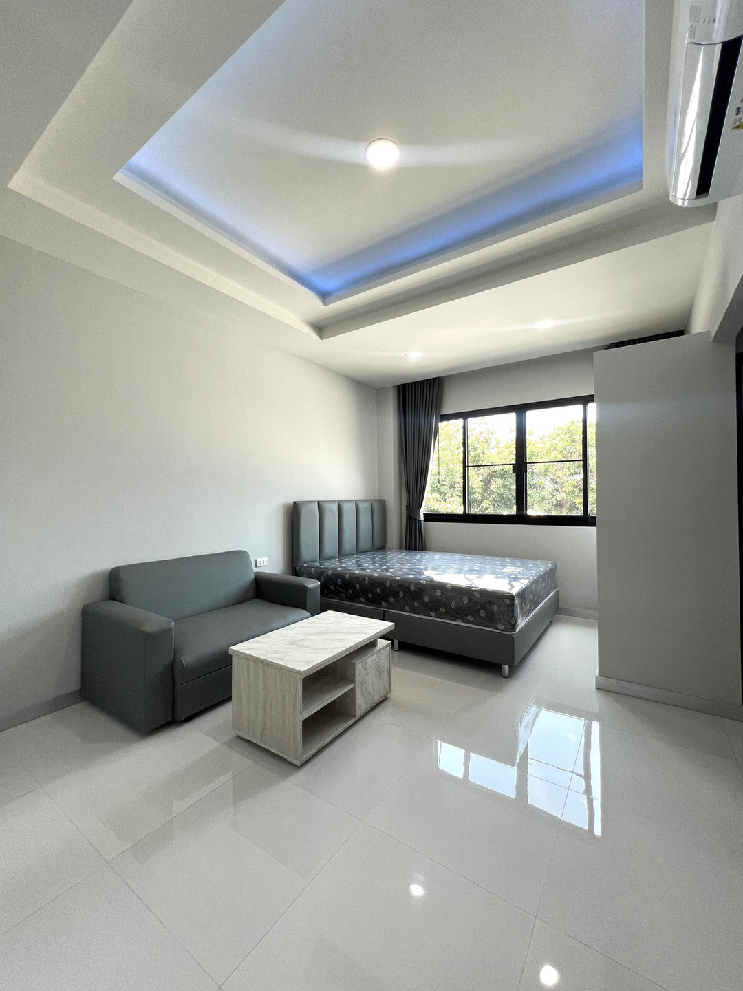 Condo · Mueang Samut Prakan — photo 5