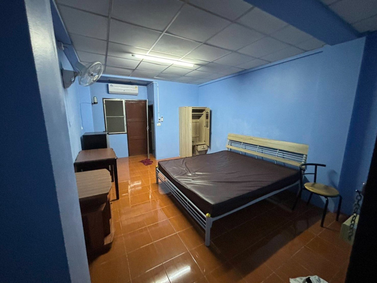 Condo · Mueang Chon Buri, chon_buri — photo 4