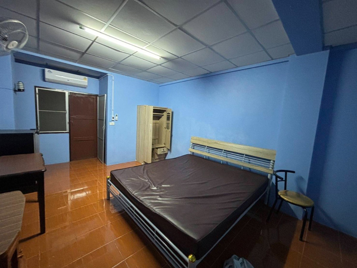 Condo · Mueang Chon Buri, chon_buri — photo 1
