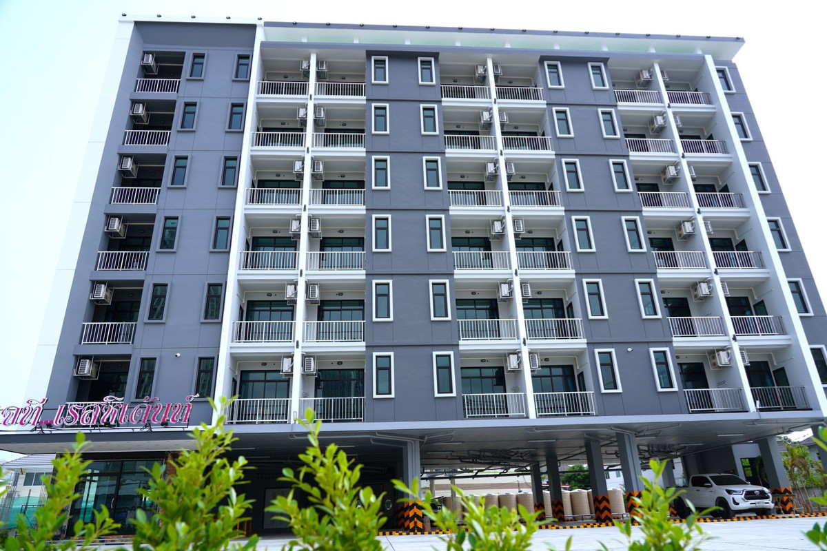 Condo — photo 2