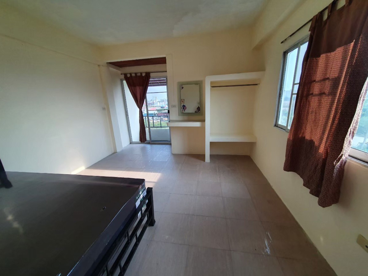 Condo · Lat Krabang, bangkok — photo 1