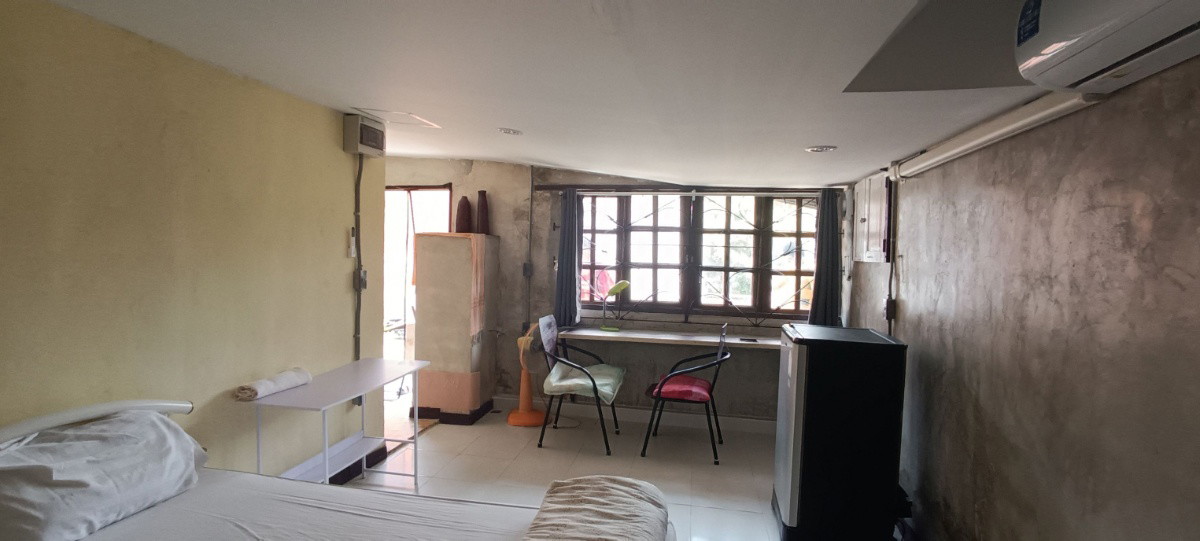 Condo — photo 3