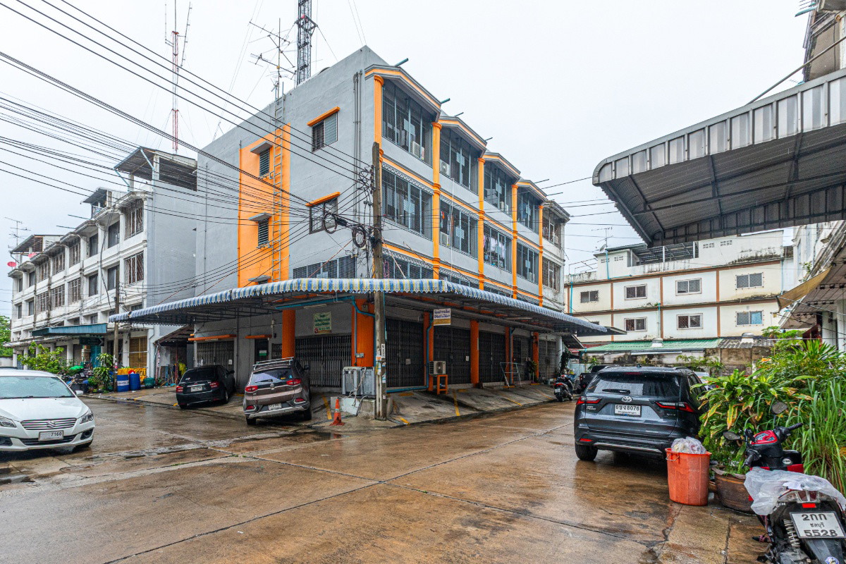 Condo · Bang Khun Thian, bangkok — photo 5