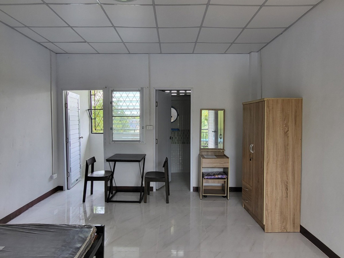 Condo — photo 4