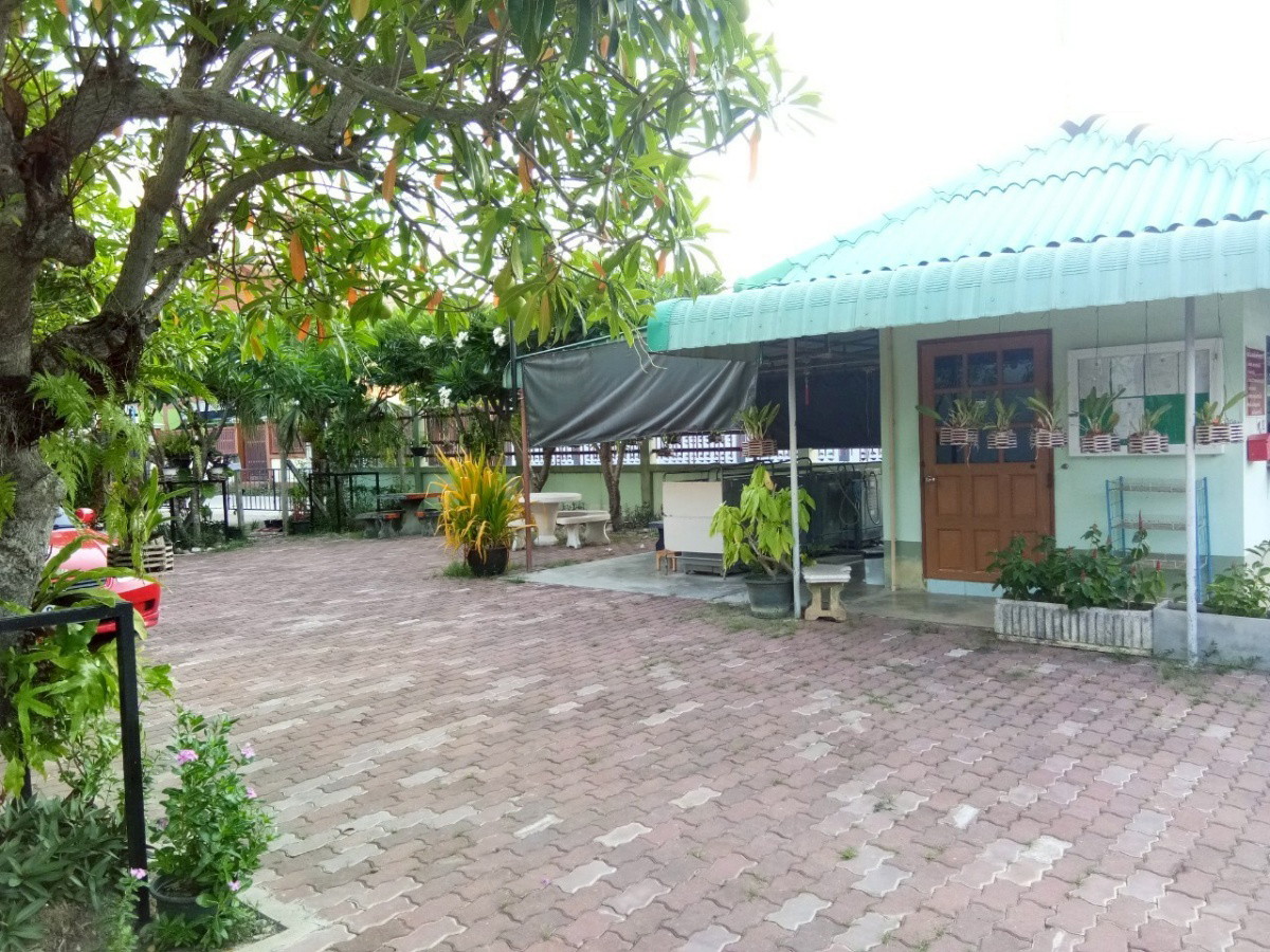 Condo — photo 5