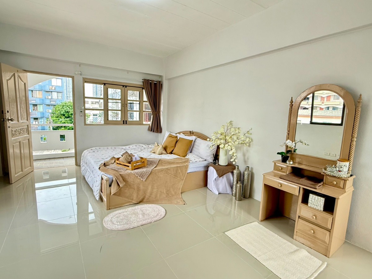 Condo · Bang Sue, bangkok — photo 1
