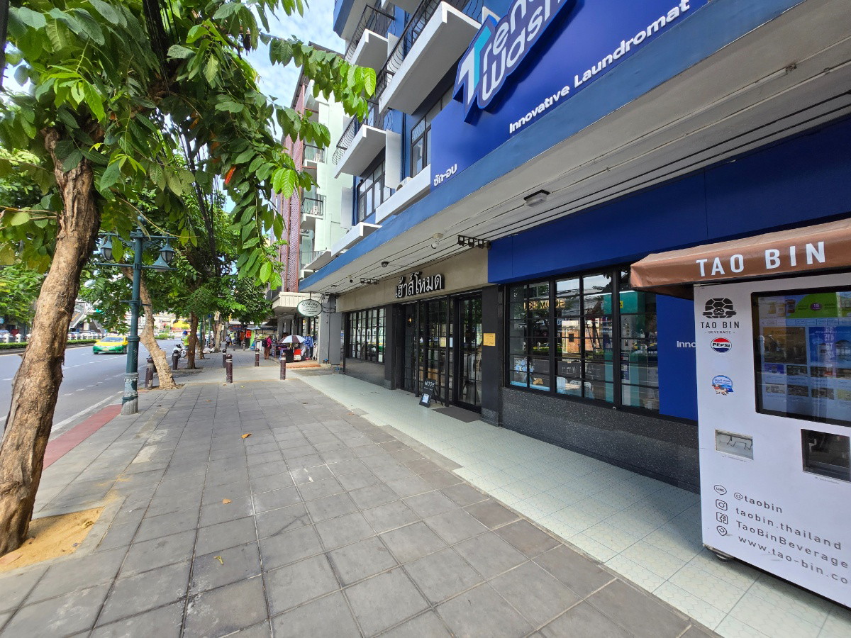 Condo · Thon Buri, bangkok — photo 4