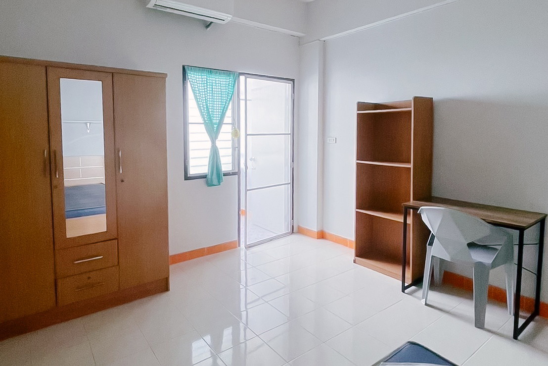 Condo · Nong Chok, bangkok — photo 5