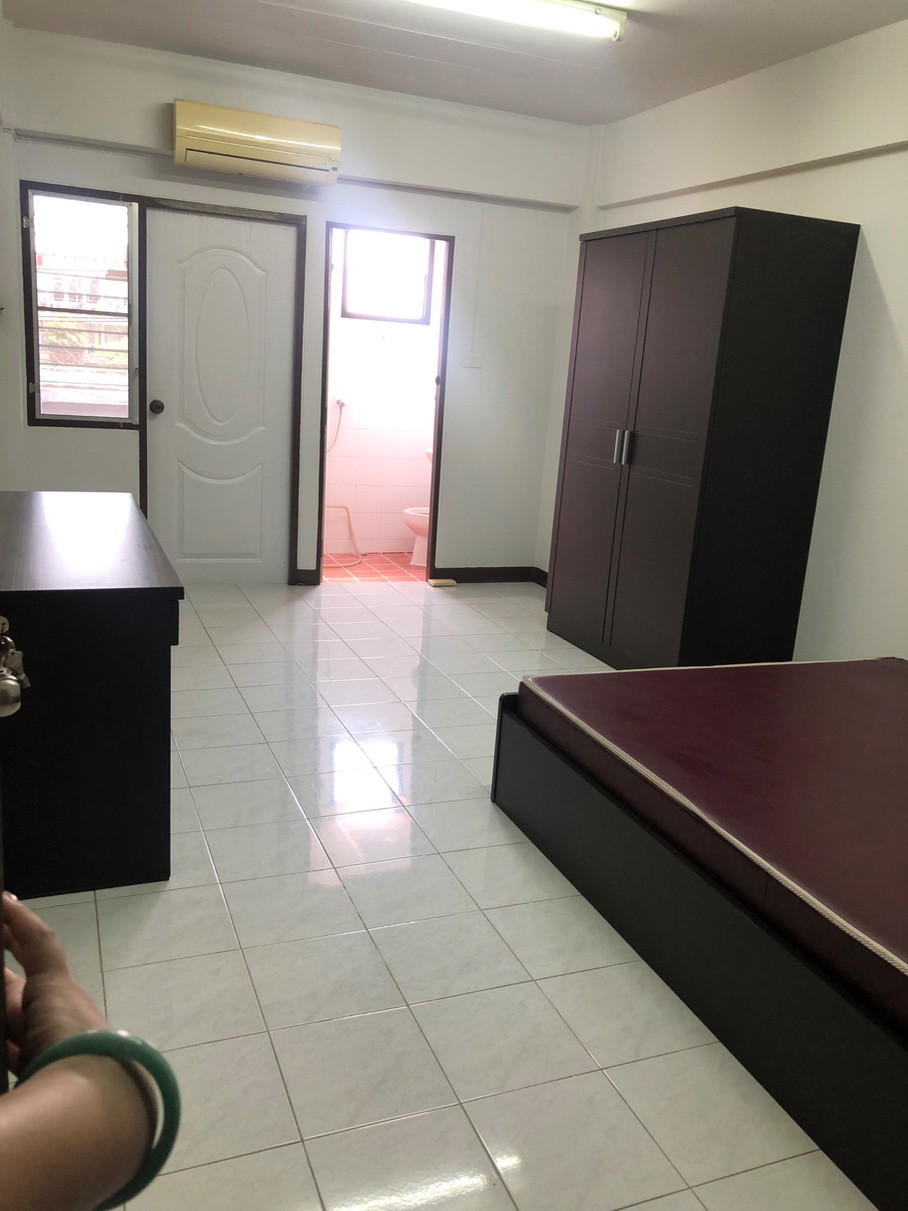 Condo — photo 3