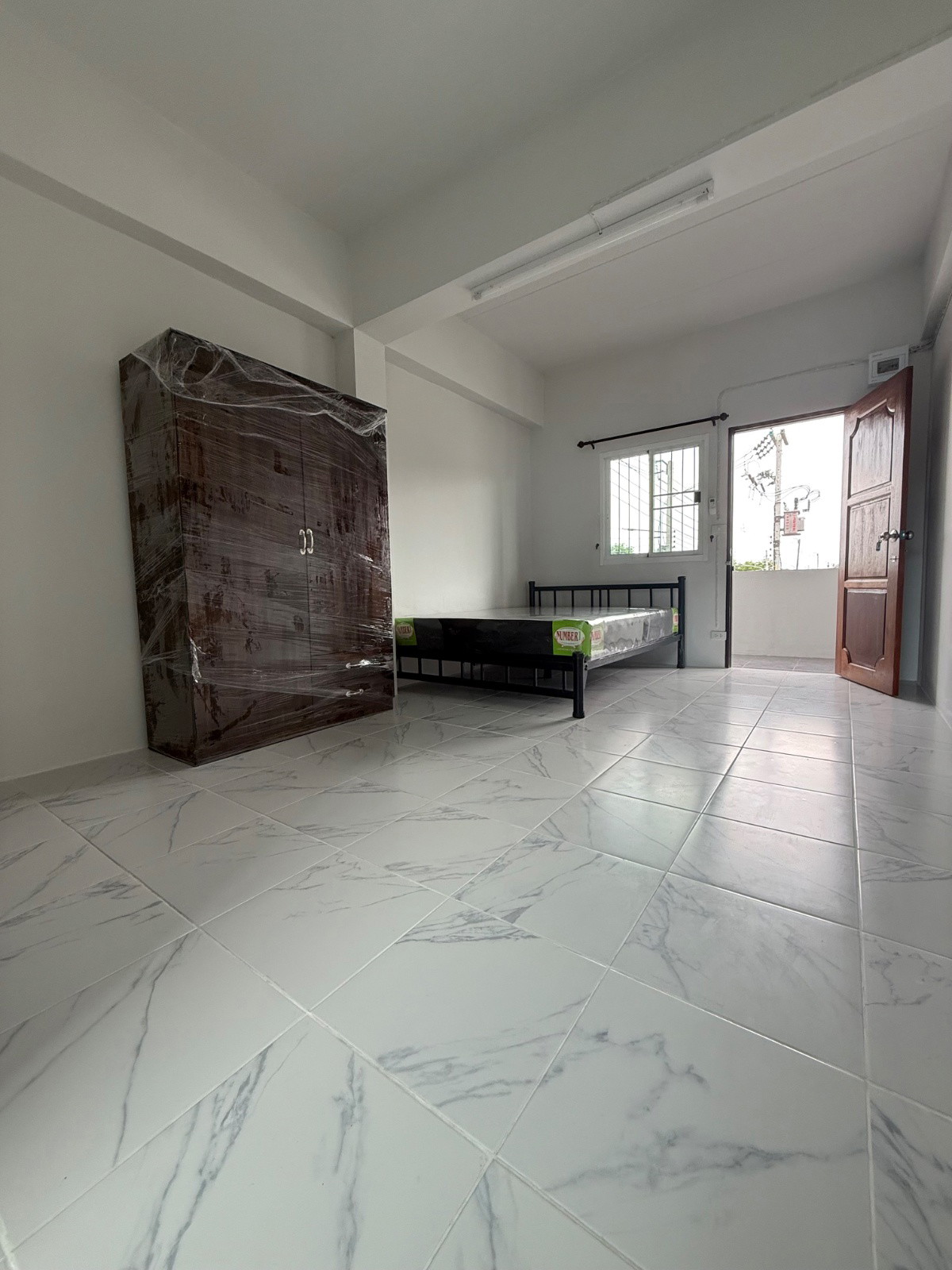 Condo — photo 5